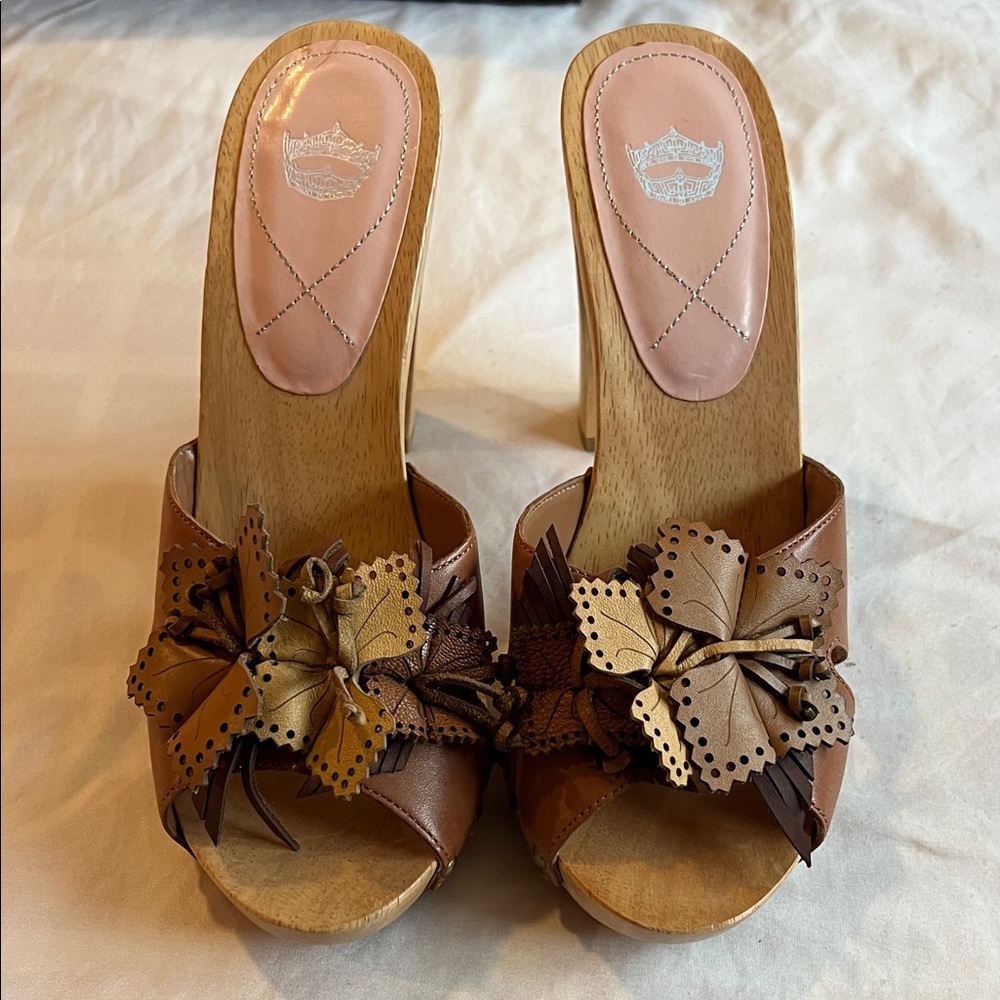 Chic Brown Floral Women's Mules